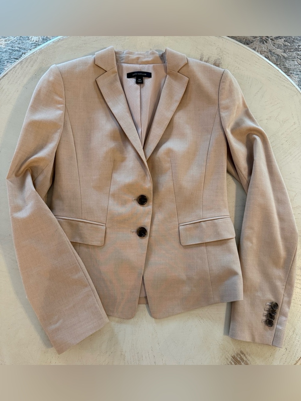 Ann Taylor Notched Two Botton Tailored Wool Blend Blazer Size 00 Light Beige